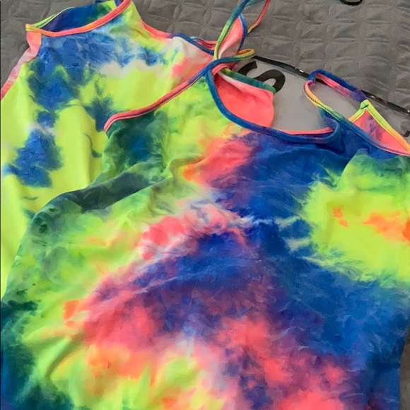 Mixture of items from SHEIN in size large - Picture 6 of 7